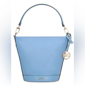 MICHAEL KORS bucket tote/crossbody in French Blue